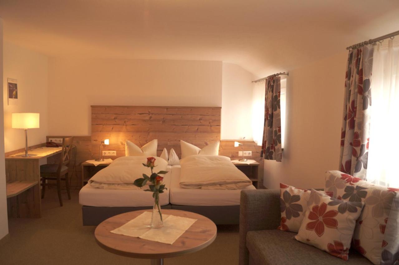 Landhotel Schellenberg Uberlingen Bagian luar foto